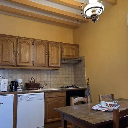 Holiday home Maison De Charme Avec Jardin Clos En Sologne Bourbonnaise, Animaux Acceptes, Pres De Moulins. - Fr-1-489-258